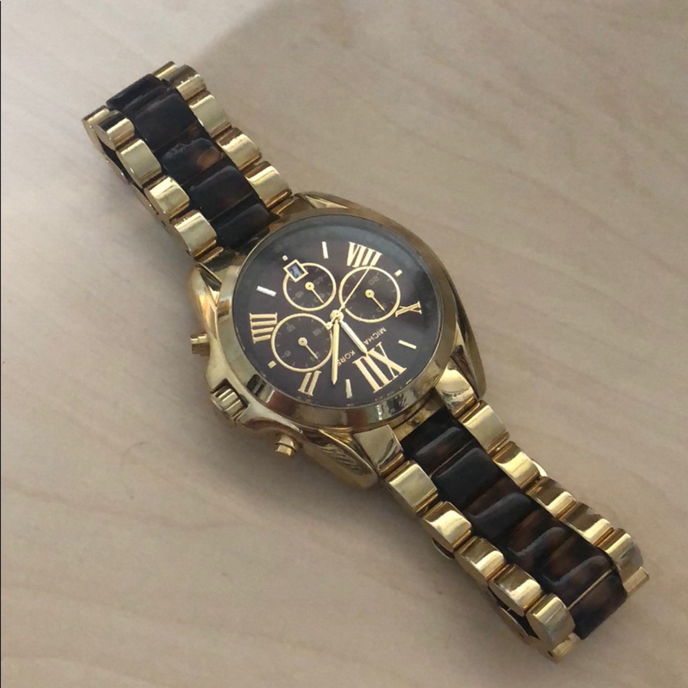COPY - Michael Kors Chunky Gold Watch